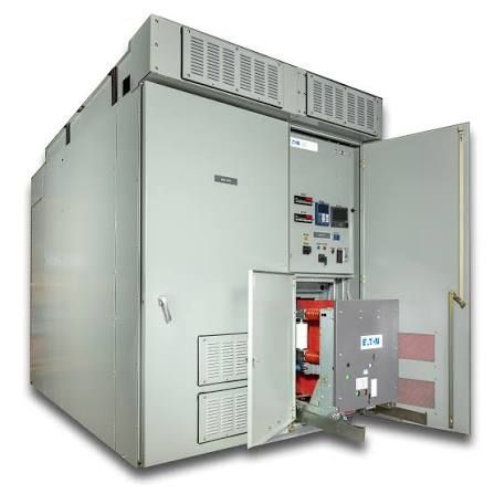 Eaton Corporation plc (Westinghouse heritage) VacClad-W metal-clad switchgear with VCP-W breakers (5-38 kV) — MV air-insulated