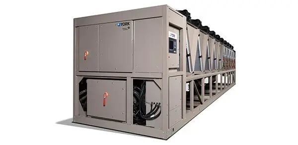 York YVAM — chillers, 250-475 TR / 880-1,670 kW (product page); 250-500 ton / 880-1,750 kW (Engineering Guide title) tons/kW